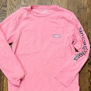 Girls Vineyard Vines Christmas tee. Small 8-10.  $20 item shipped priority.